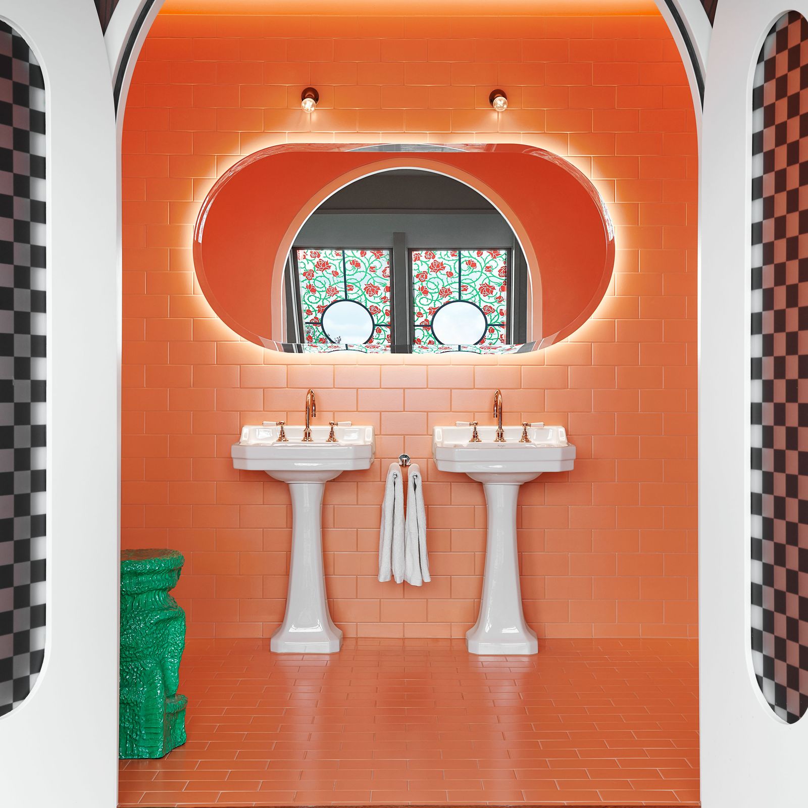 37 Bathroom Color Ideas to Brighten Your Lackluster Loo